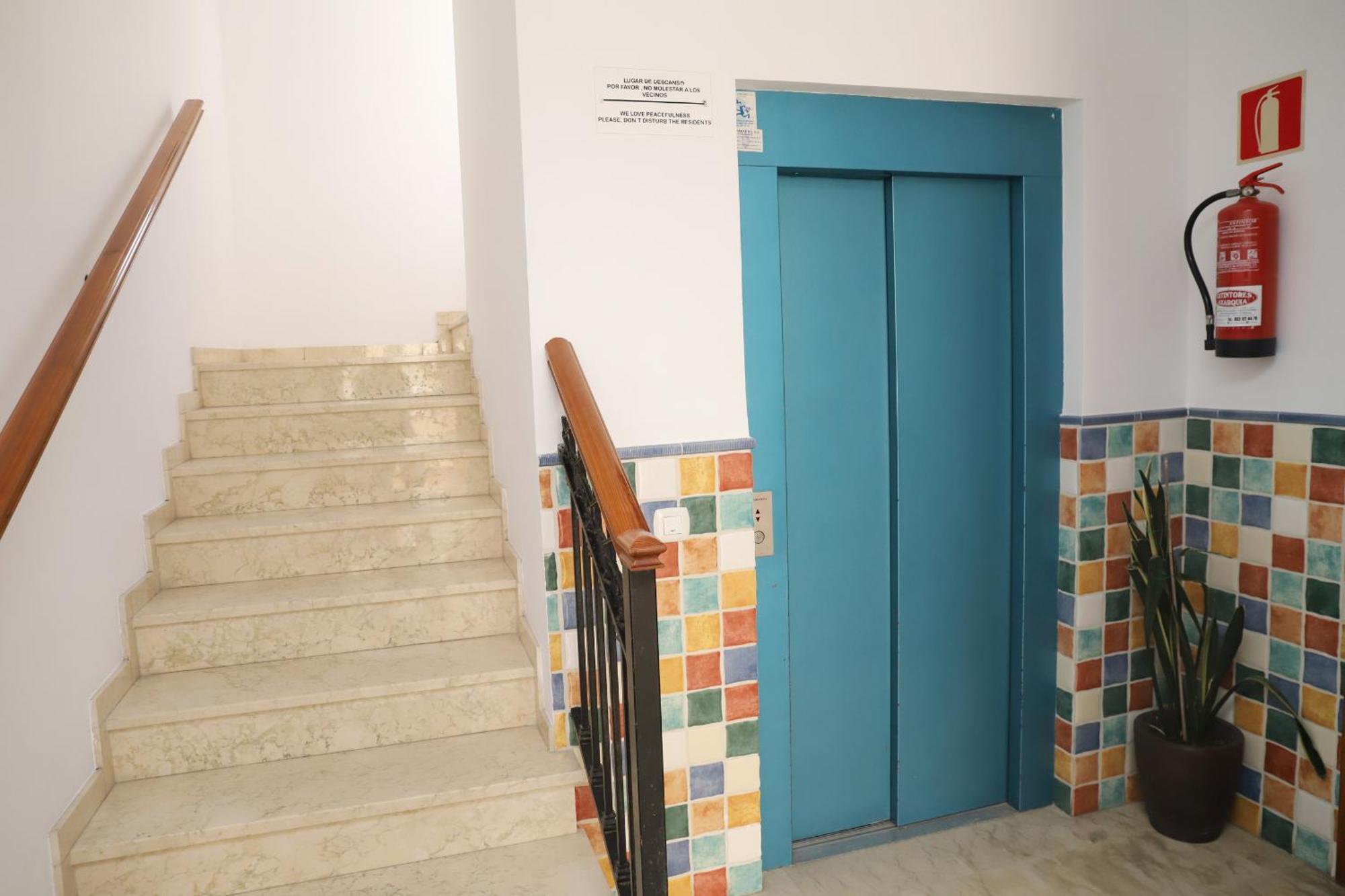Apartamentos Latin Nerja Zewnętrze zdjęcie