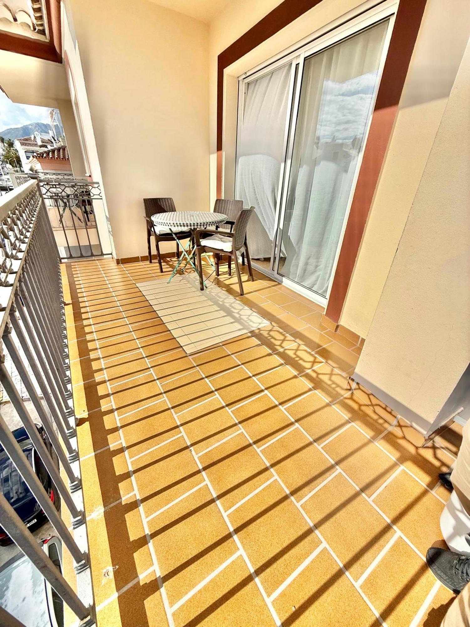 Apartamentos Latin Nerja Zewnętrze zdjęcie