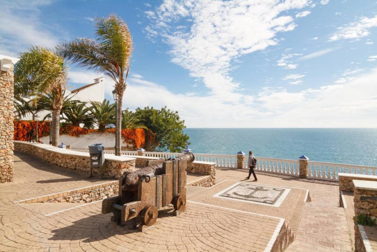 Apartamentos Latin Nerja Zewnętrze zdjęcie