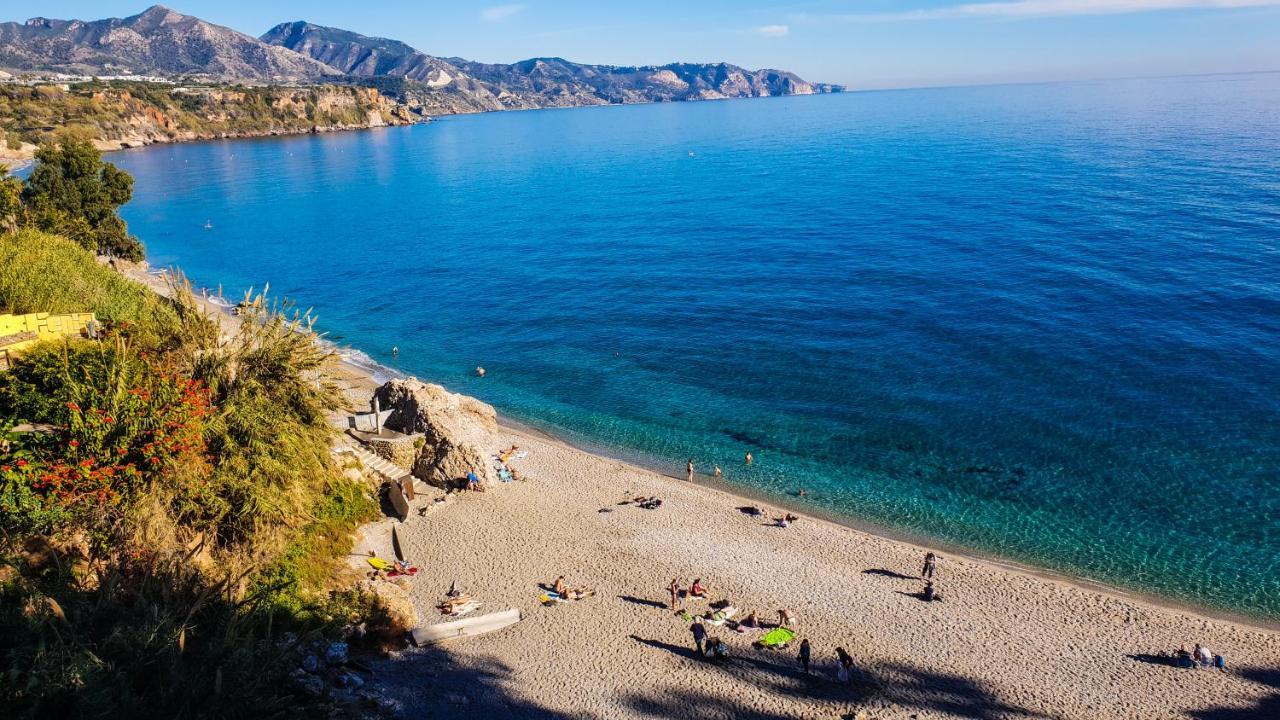 Apartamentos Latin Nerja Zewnętrze zdjęcie